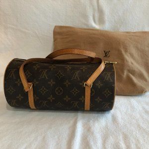 AUTHENTIC Louis Vuitoon Papillon 26 Hand bag